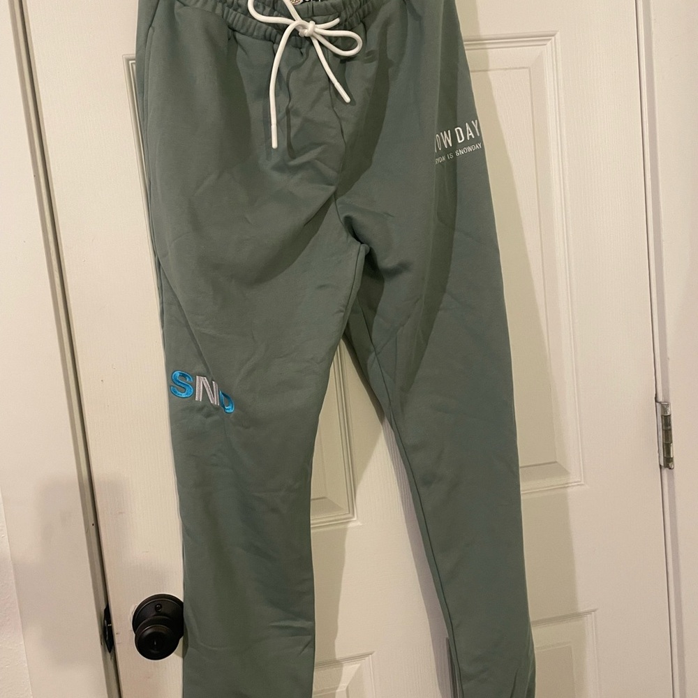 SnowDay Green Cotton-Polyester Shirt